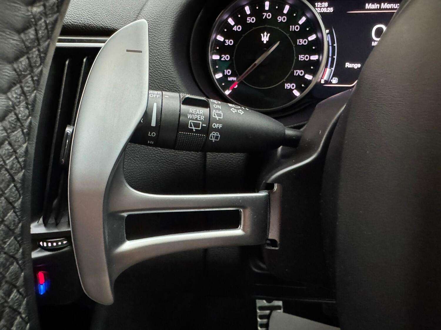 2021 MASERATI LEVANTE 2021 MASERATI LEVANTE