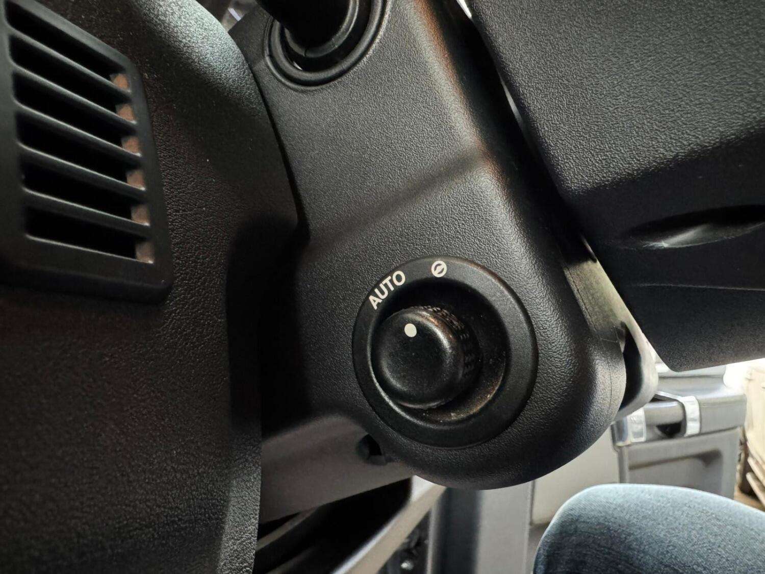 2013 LAND ROVER DISCOVERY 4 2013 LAND ROVER DISCOVERY 4