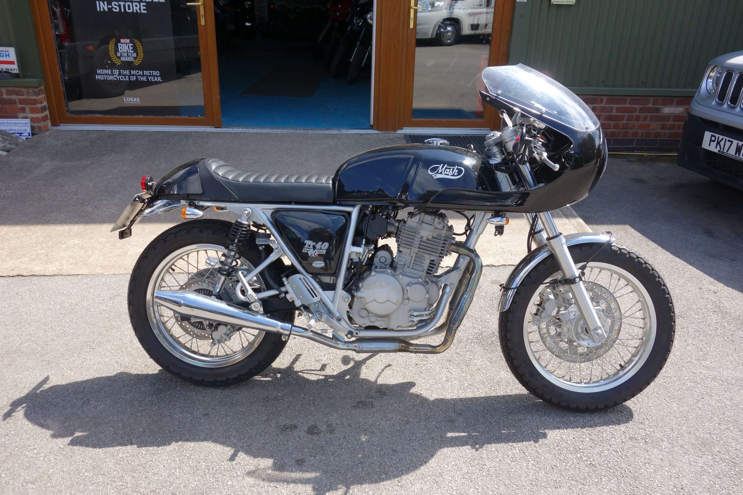 2022 MASH CAFE RACER 2022 MASH CAFE RACER