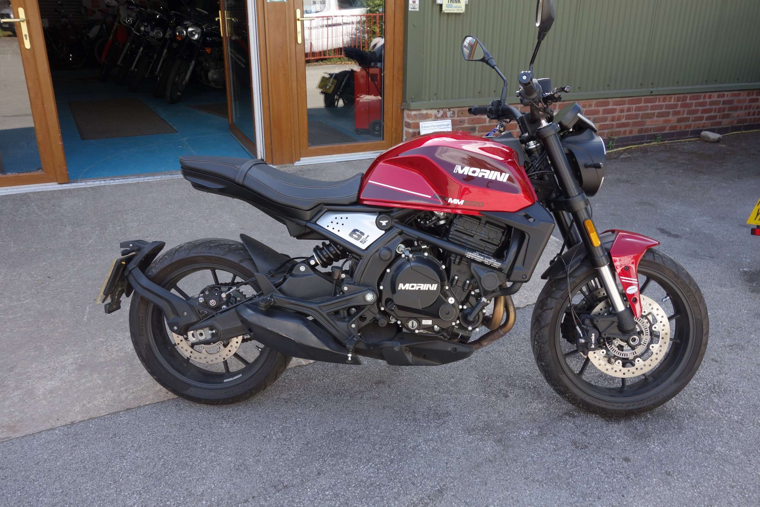 2022 MOTO MORINI SEIEMEZZO STR 2022 MOTO MORINI SEIEMEZZO STR