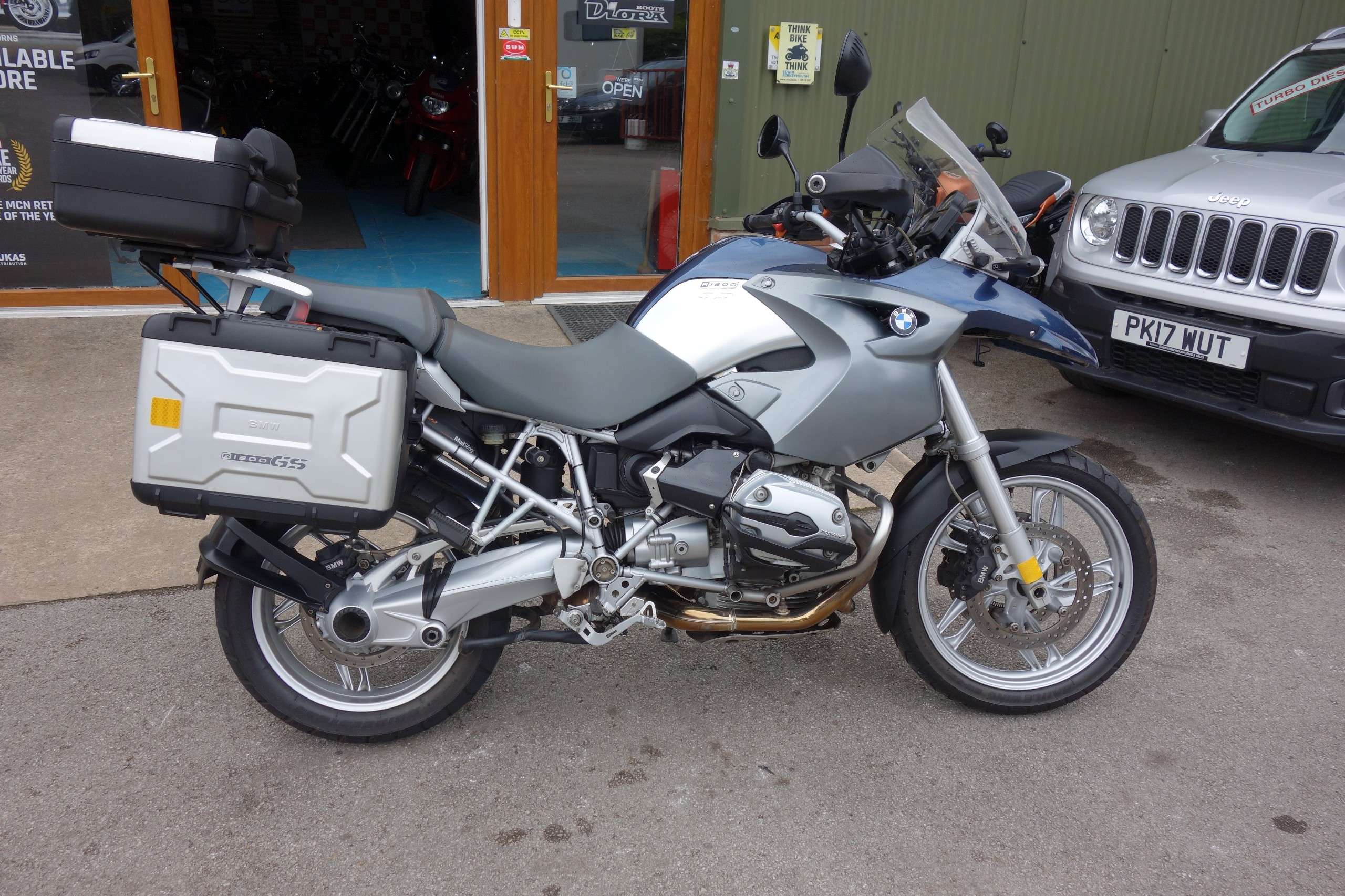 2004 BMW R SERIES 2004 BMW R SERIES