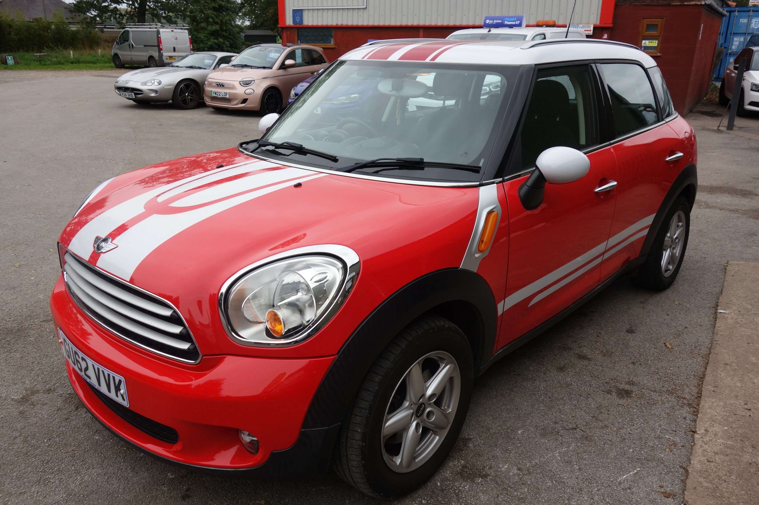 2012 MINI COUNTRYMAN 2012 MINI COUNTRYMAN