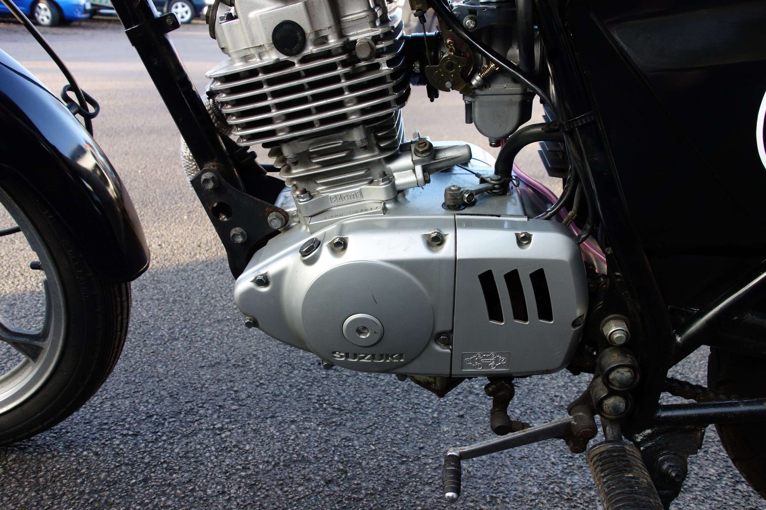 2000 SUZUKI GS 2000 SUZUKI GS