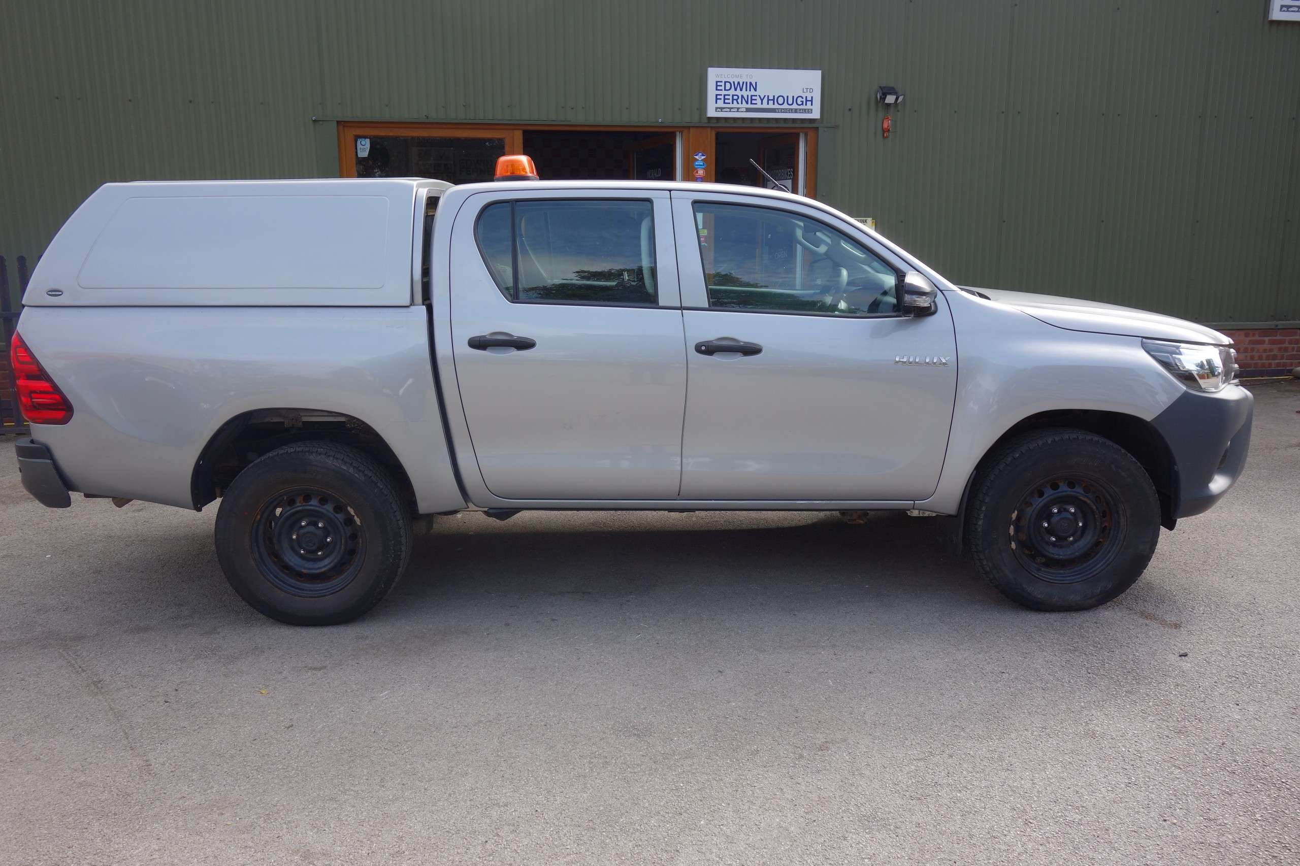 2020 TOYOTA HILUX 2020 TOYOTA HILUX