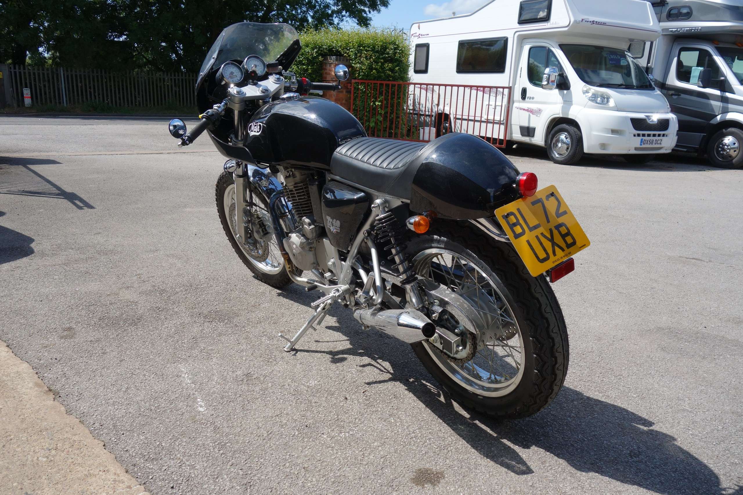 2022 MASH CAFE RACER 2022 MASH CAFE RACER