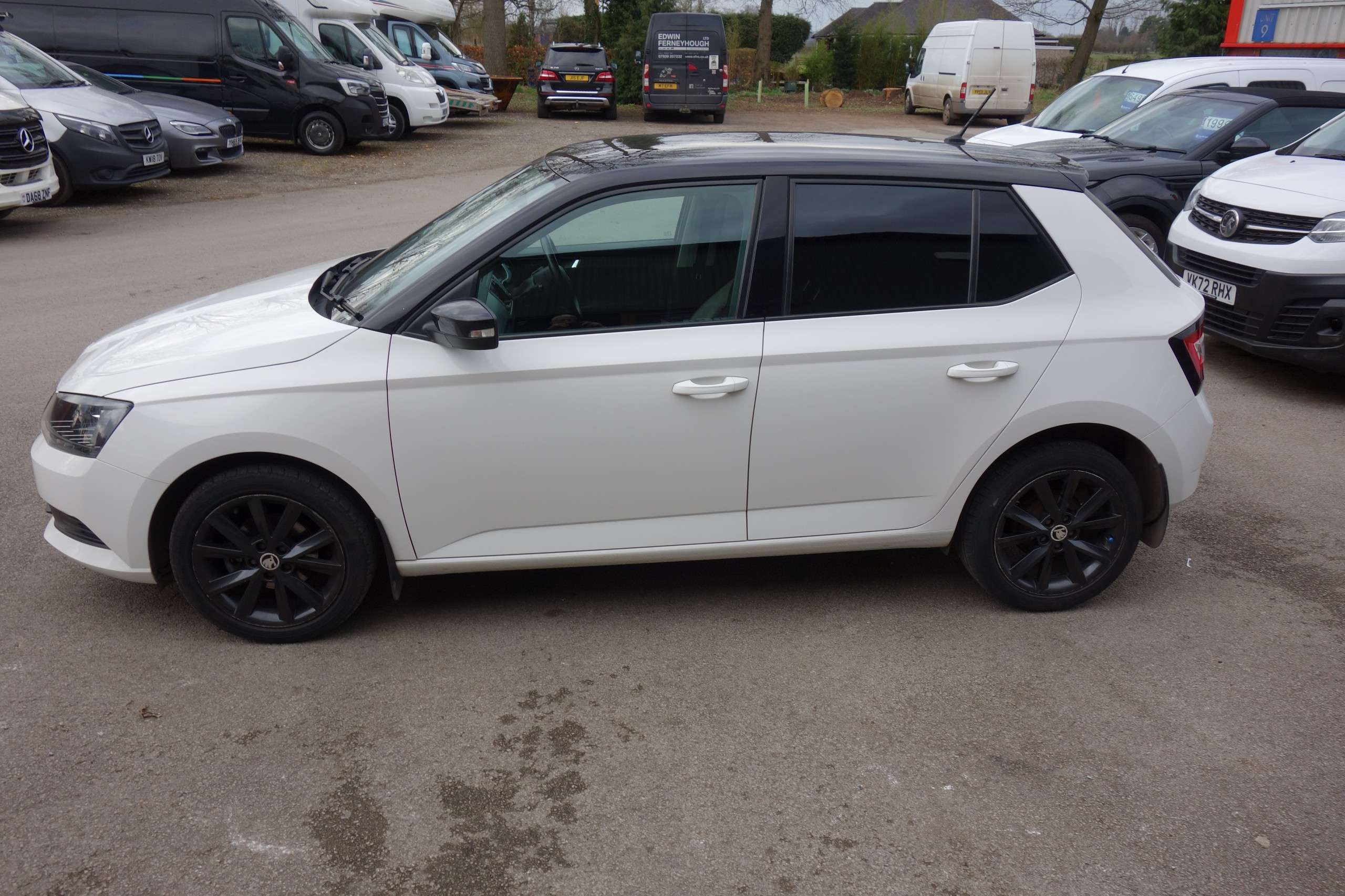 2017 SKODA FABIA 2017 SKODA FABIA