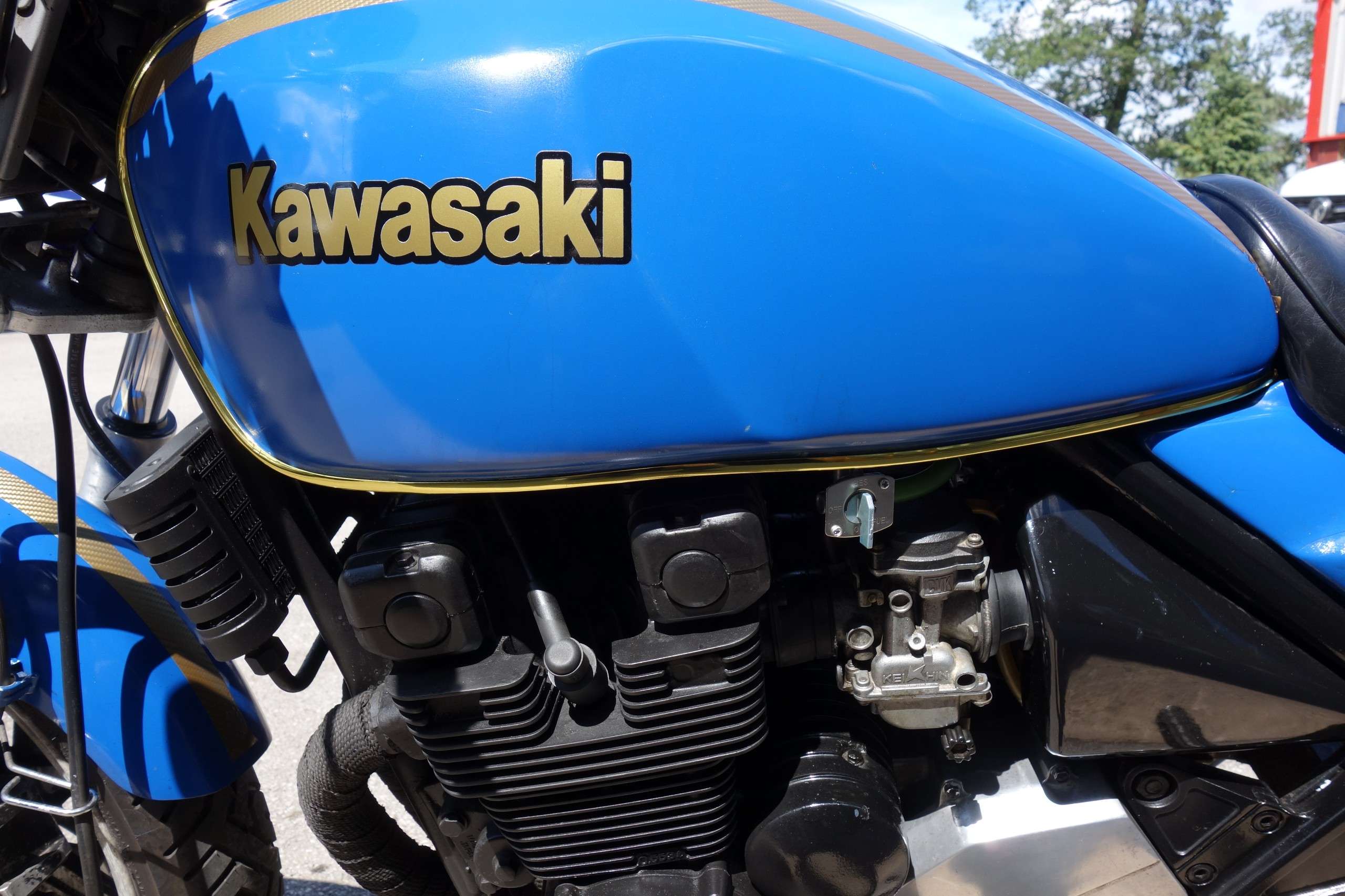 1995 KAWASAKI ZR 1995 KAWASAKI ZR