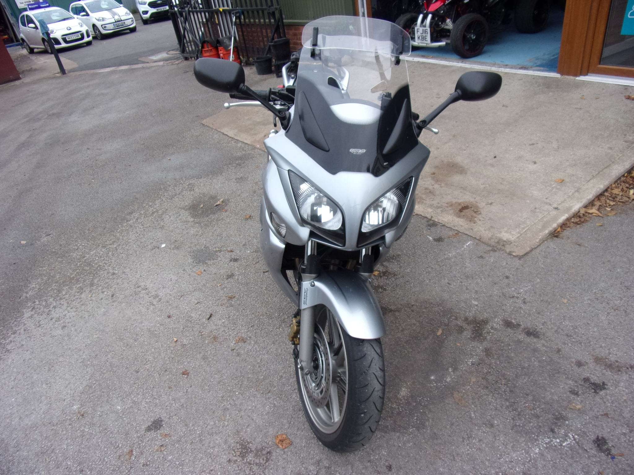2010 HONDA CBF 2010 HONDA CBF