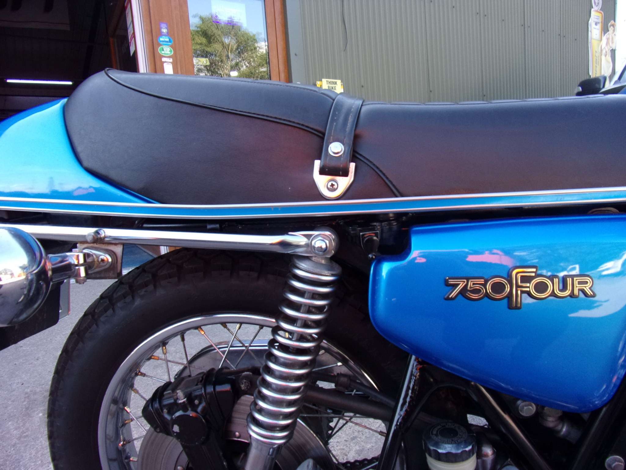 1975 HONDA CB750 1975 HONDA CB750