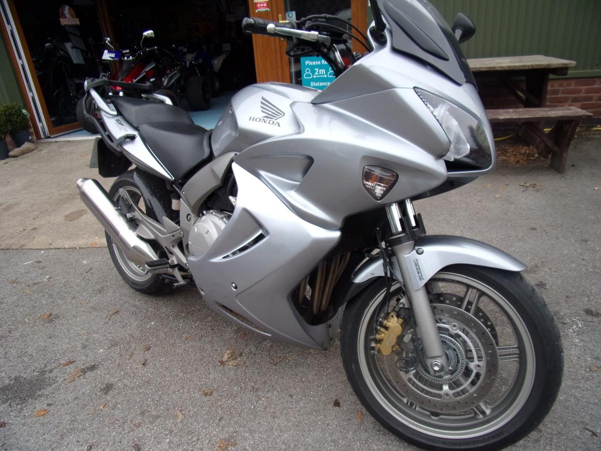 Check out this Honda Cbf 2010 Petrol Manual