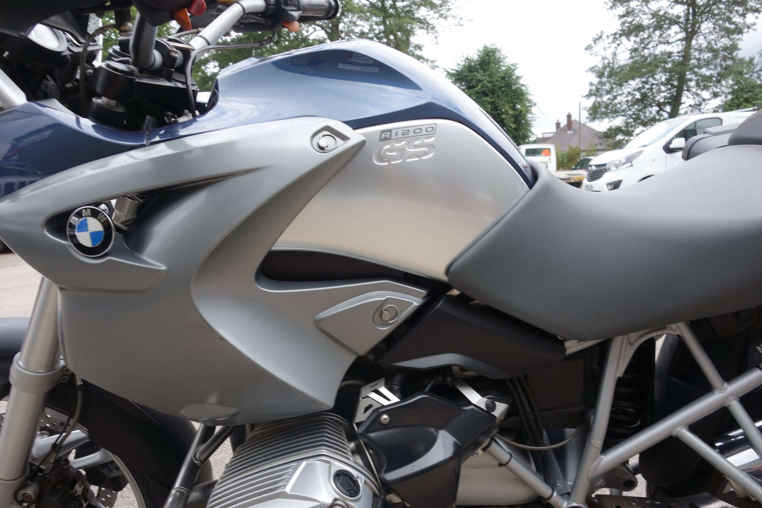 2004 BMW R SERIES 2004 BMW R SERIES