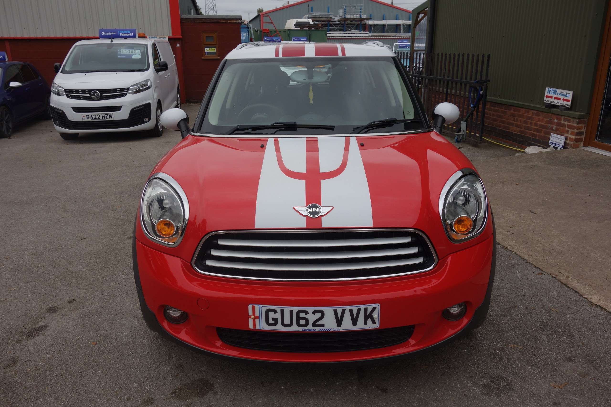 2012 MINI COUNTRYMAN 2012 MINI COUNTRYMAN