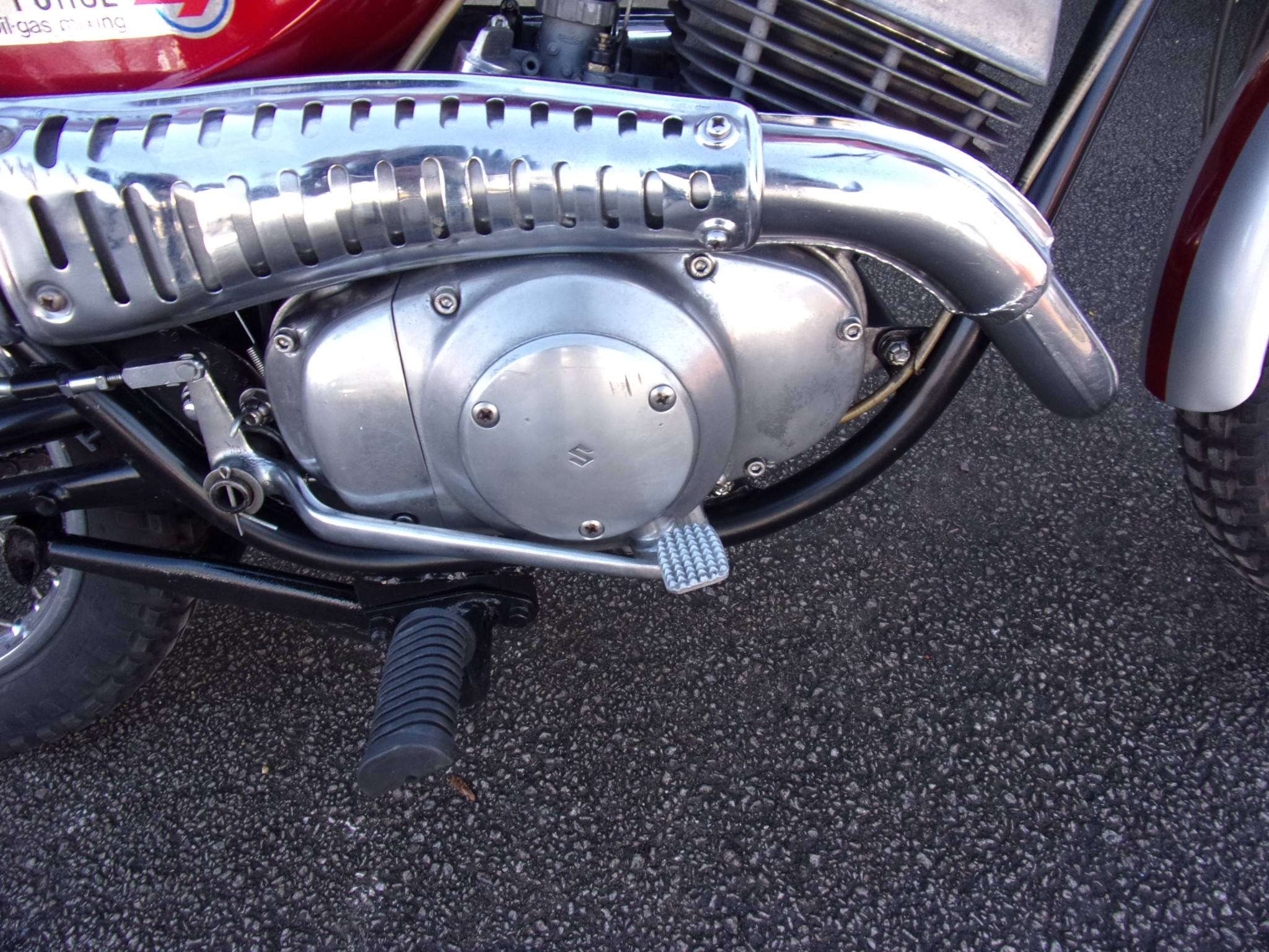 null SUZUKI T20 250 null SUZUKI T20 250