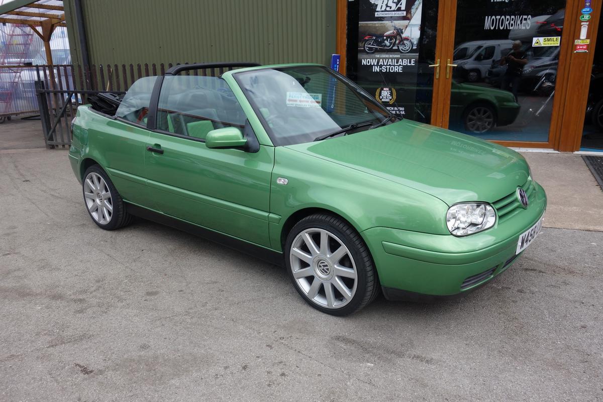 Check out this Volkswagen Golf 2000 Petrol Manual