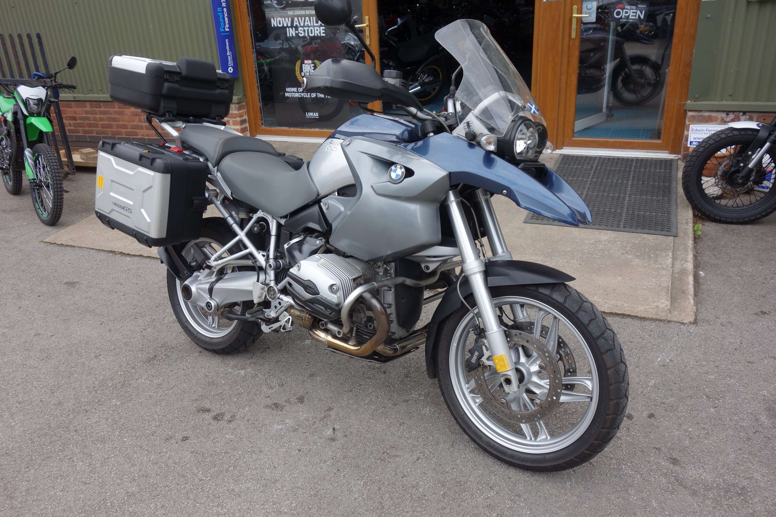 2004 BMW R SERIES 2004 BMW R SERIES