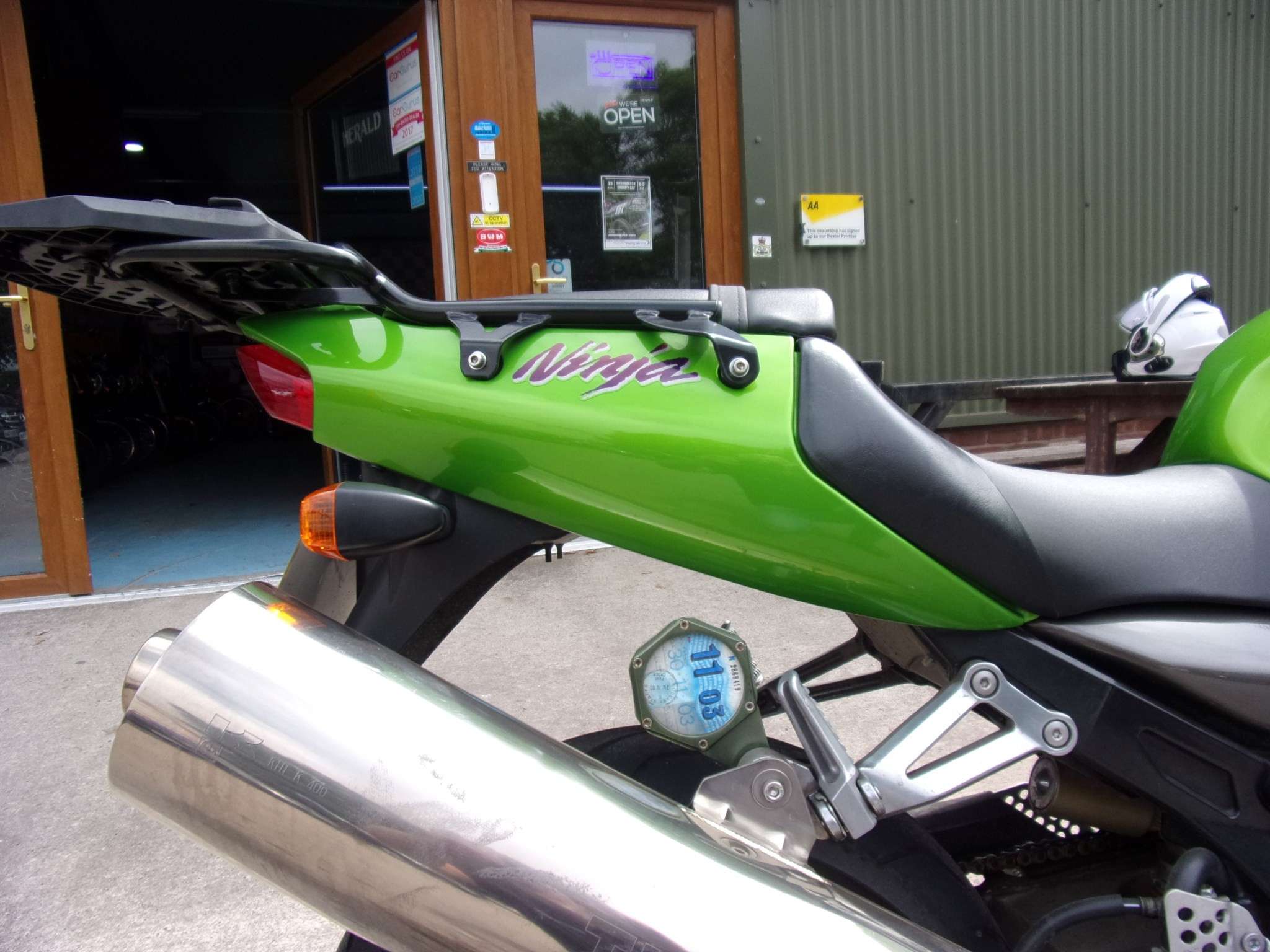 2000 KAWASAKI ZX 2000 KAWASAKI ZX