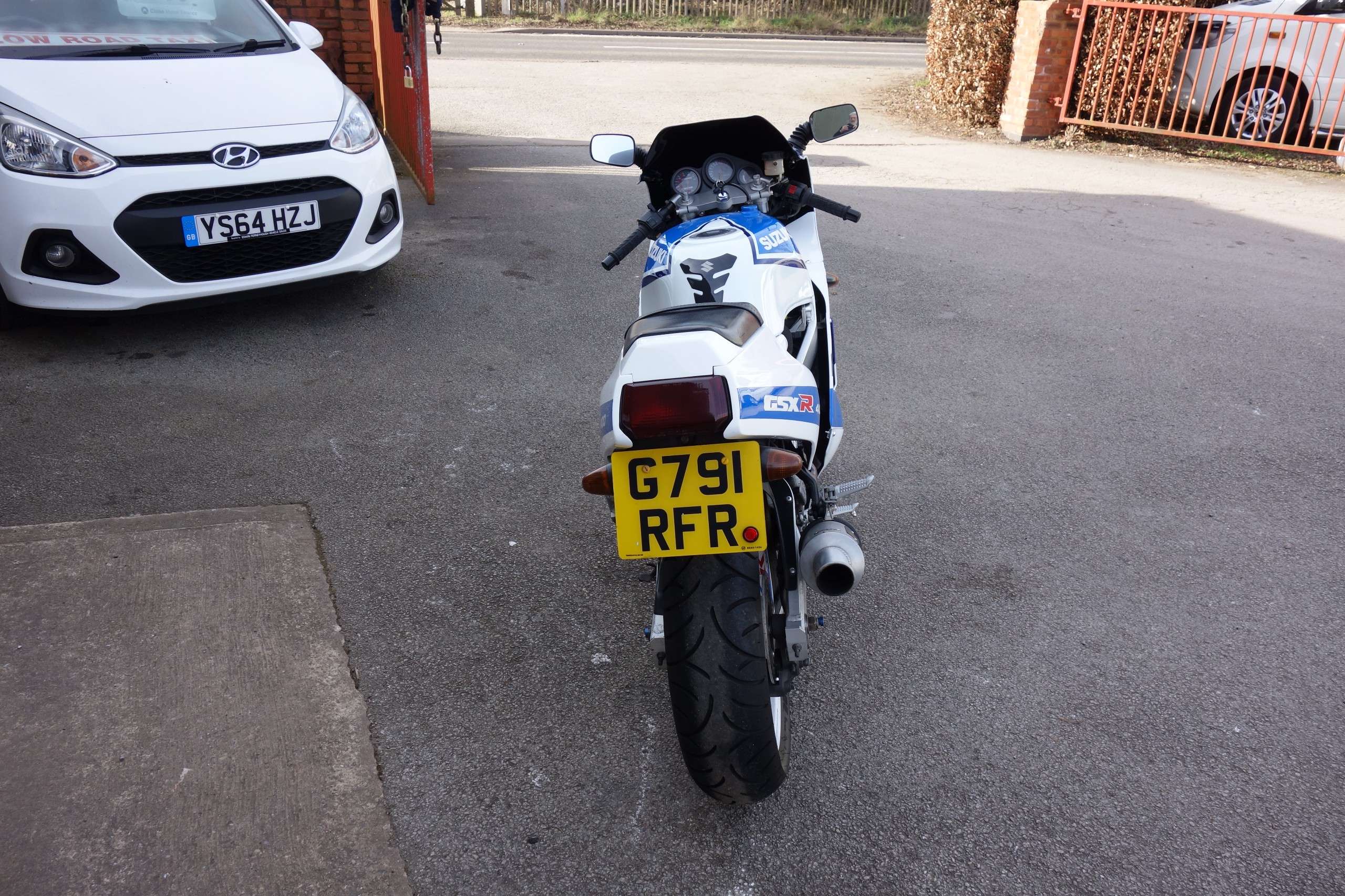 1995 SUZUKI GSXR 1995 SUZUKI GSXR