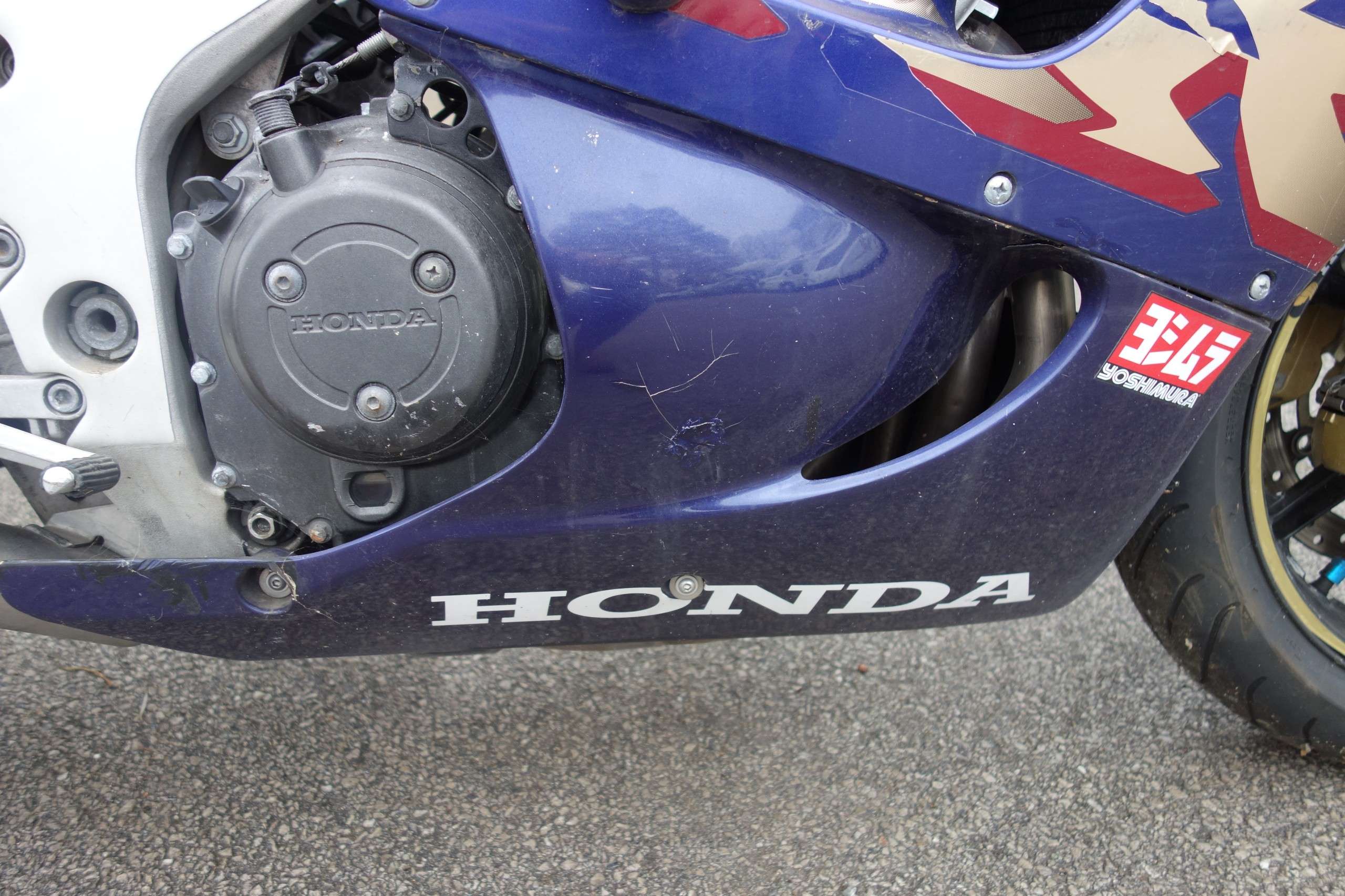 1999 HONDA CBR900 1999 HONDA CBR900