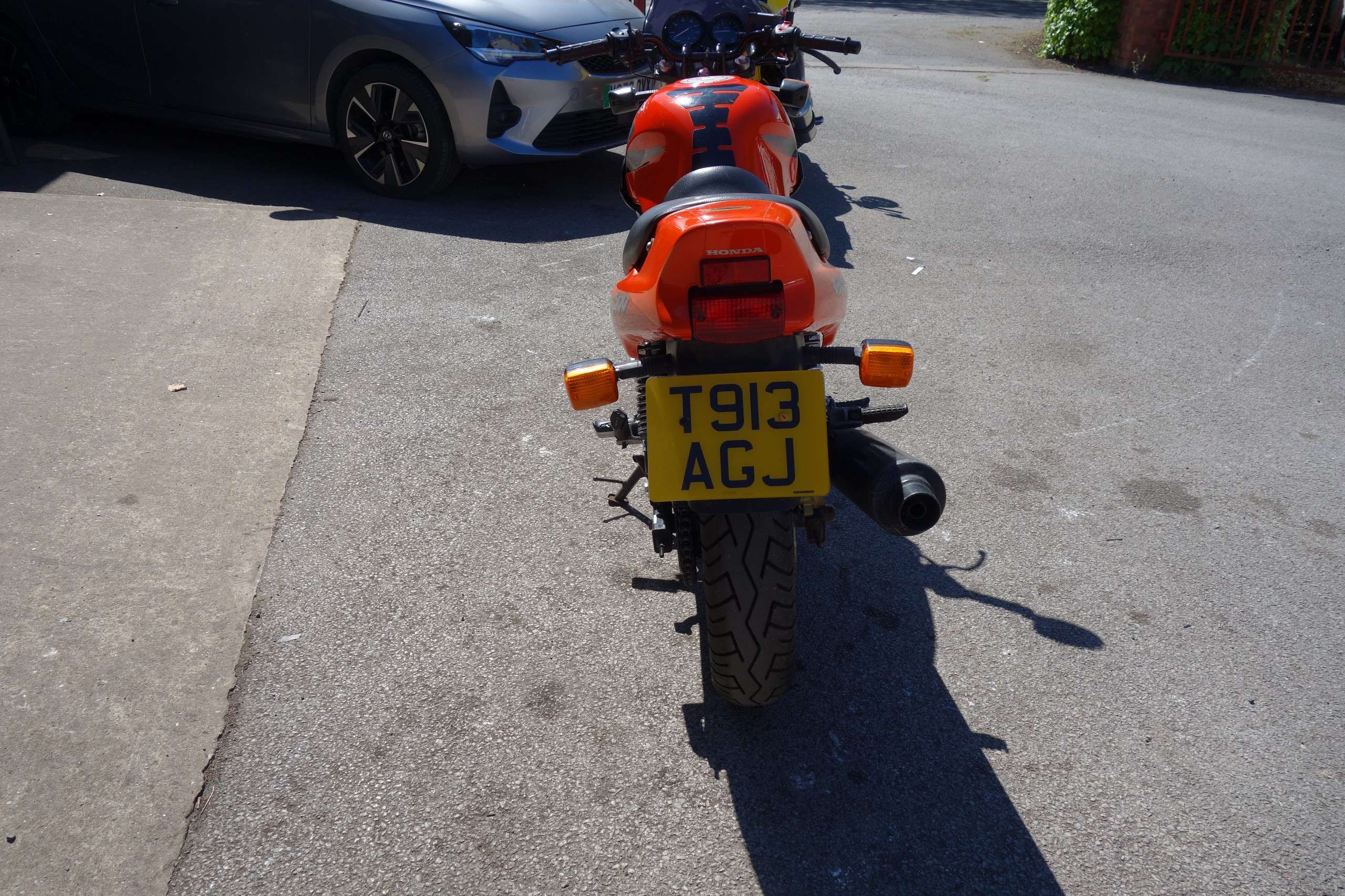 1999 HONDA CB 1999 HONDA CB