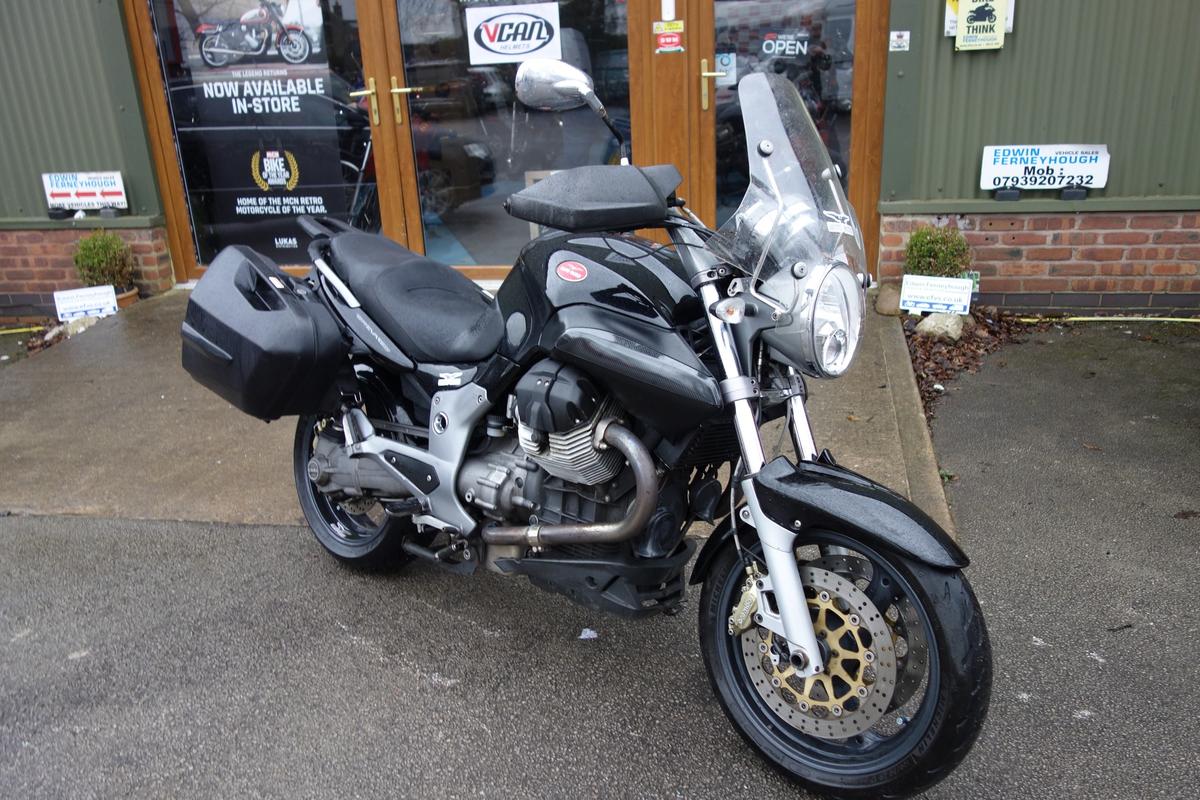 Check out this Moto Guzzi Breva 2008 Petrol Manual