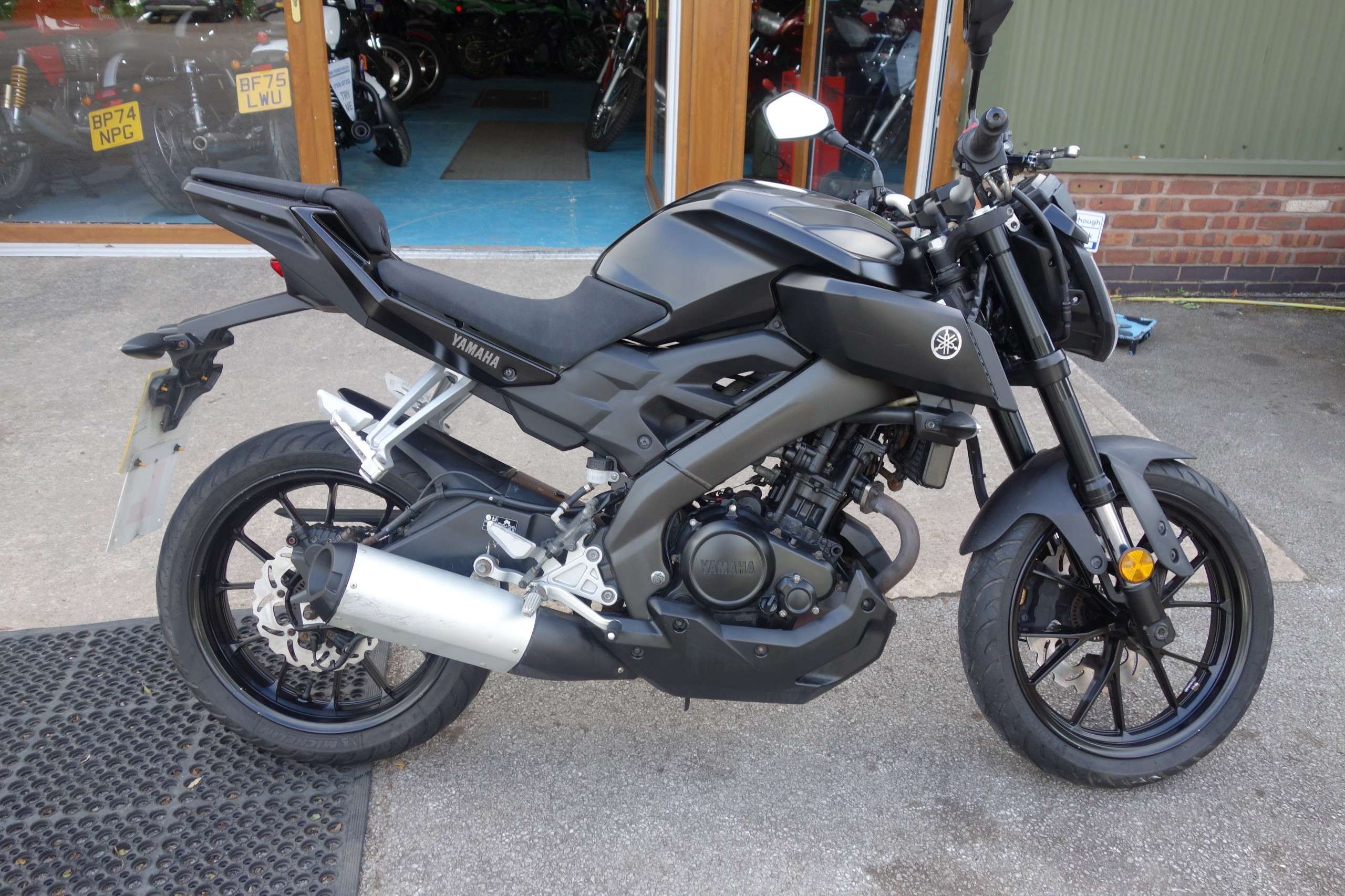 2018 YAMAHA MT 2018 YAMAHA MT