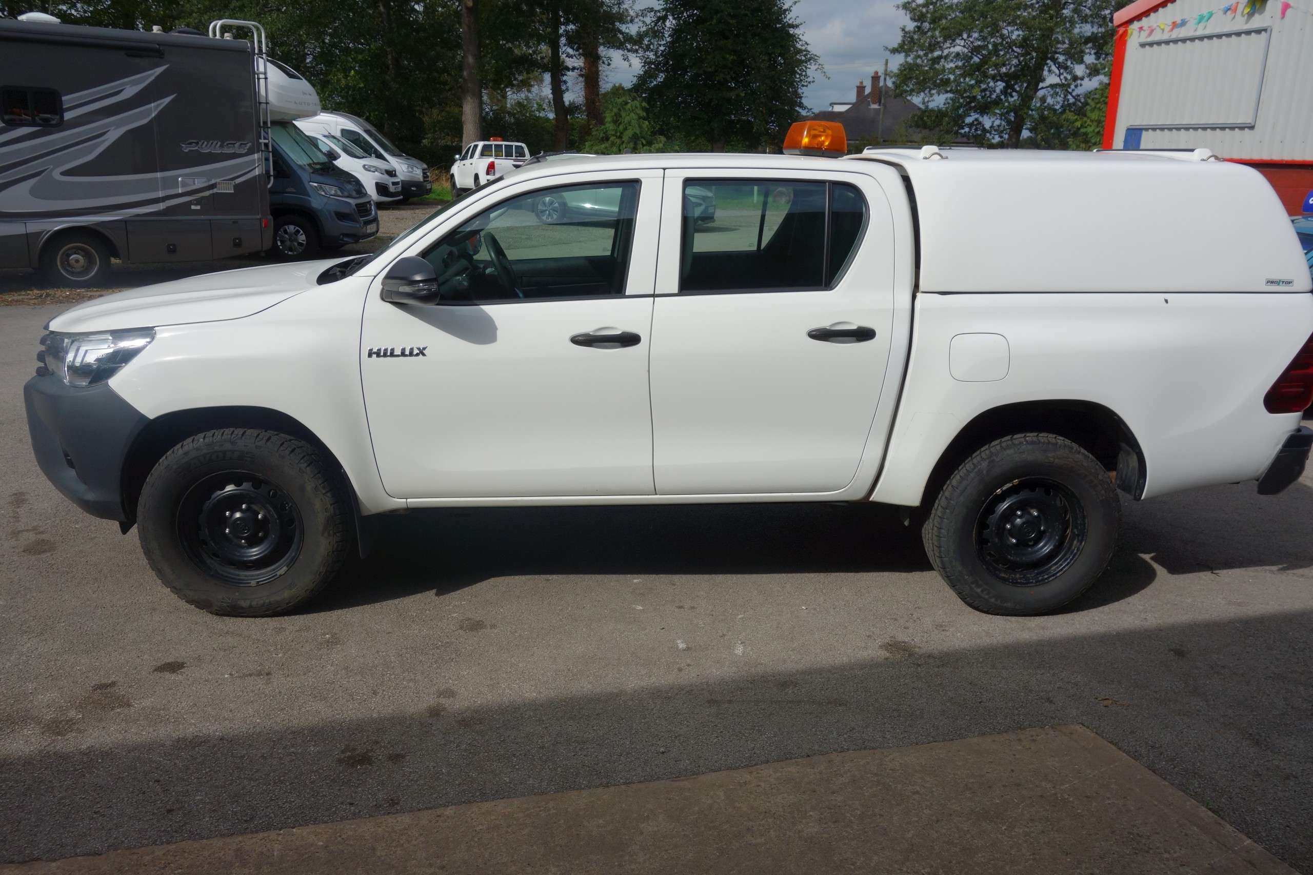 2020 TOYOTA HILUX 2020 TOYOTA HILUX