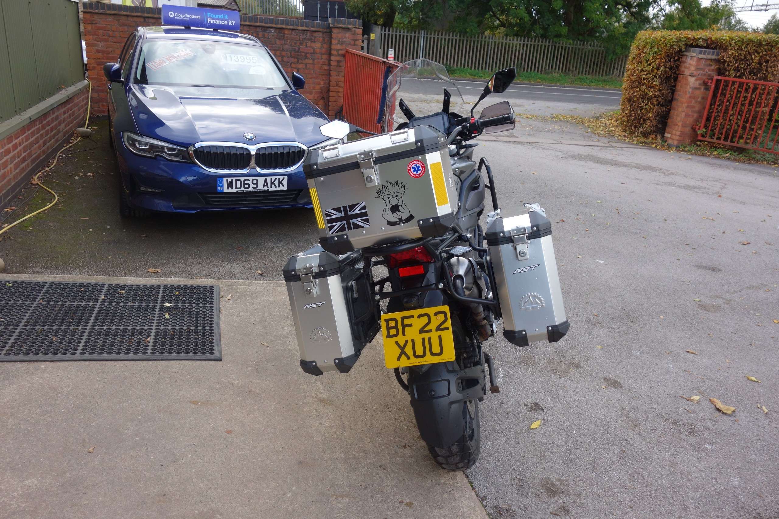 2022 SINNIS TERRAIN 2022 SINNIS TERRAIN