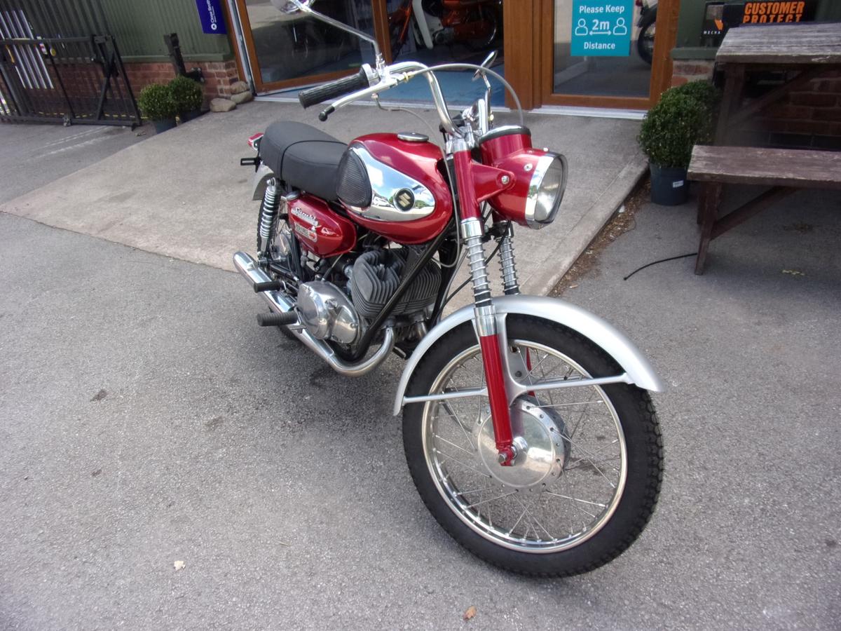 Check out this Suzuki T200 2022 Petrol Manual