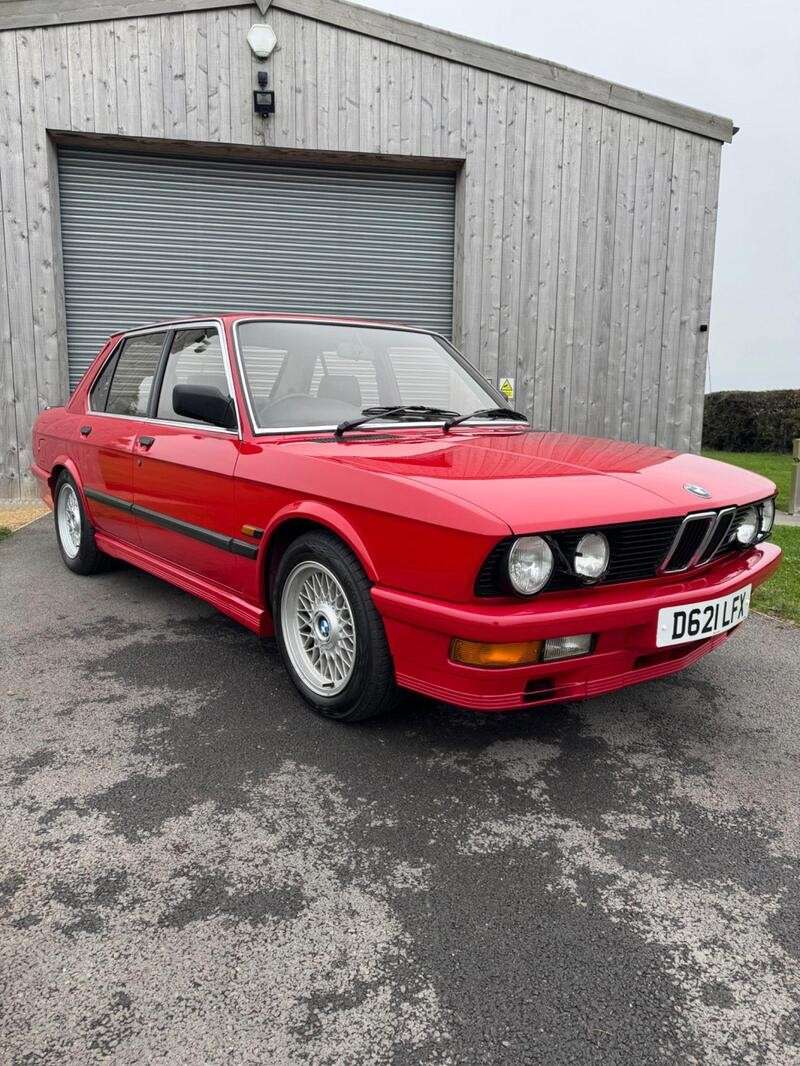 1987 BMW M5 1987 BMW M5
