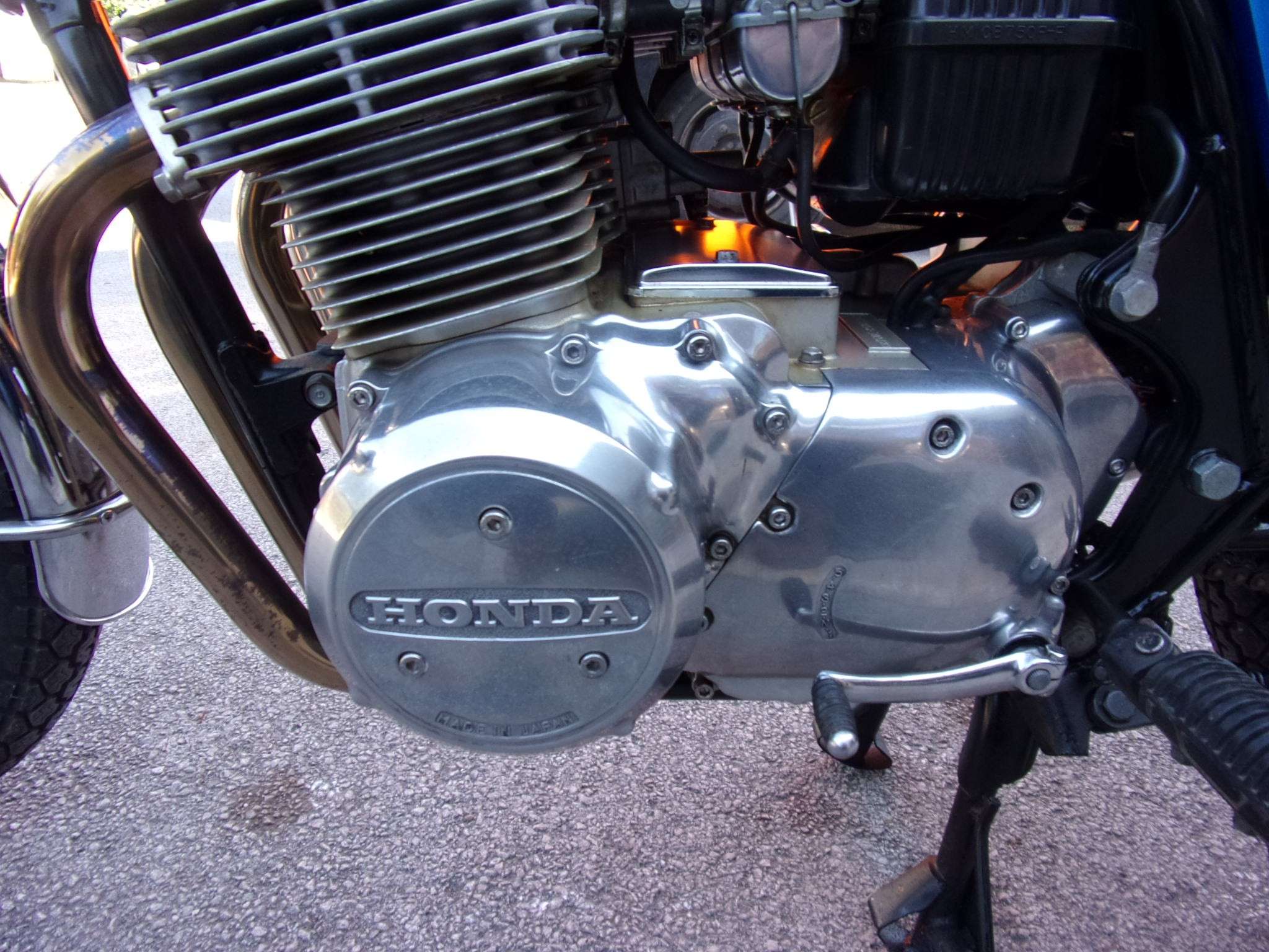 1975 HONDA CB750 1975 HONDA CB750