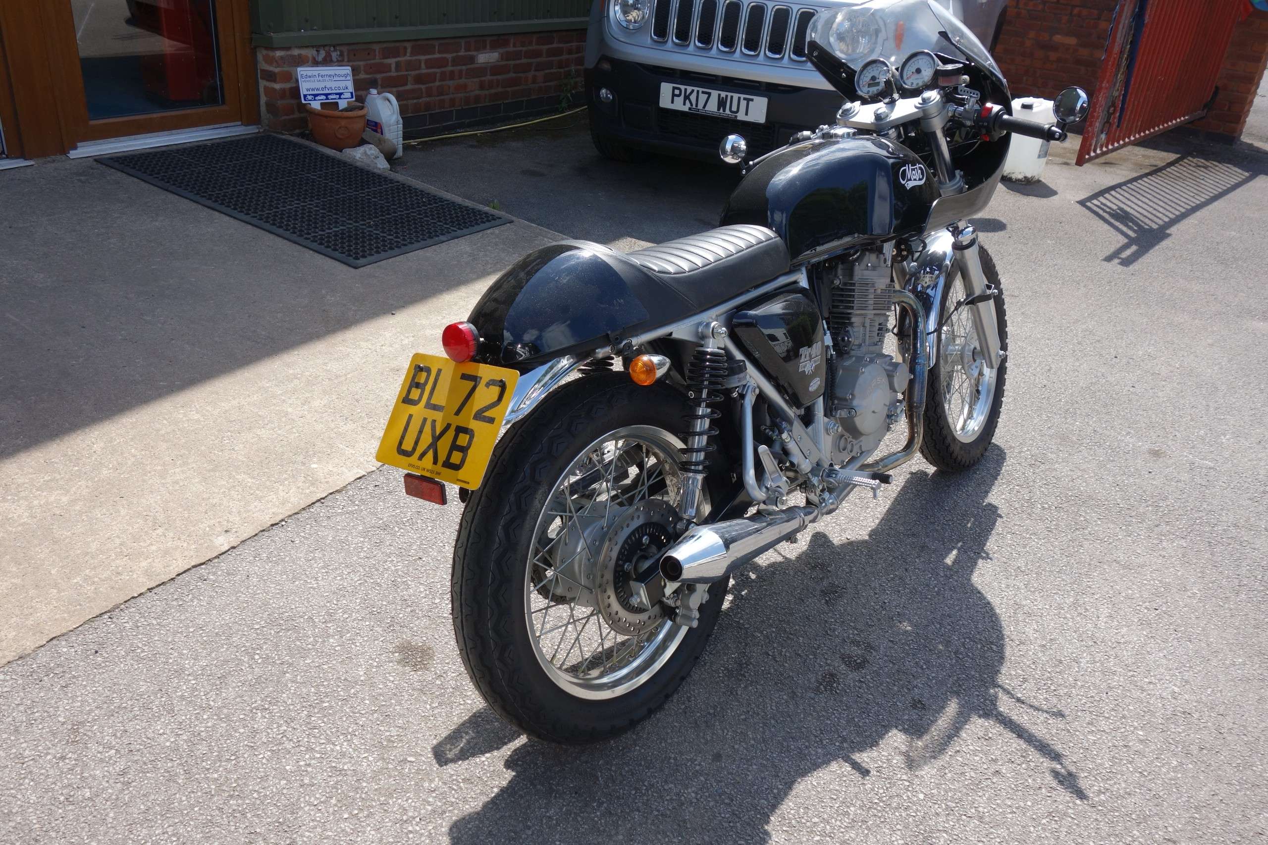 2022 MASH CAFE RACER 2022 MASH CAFE RACER