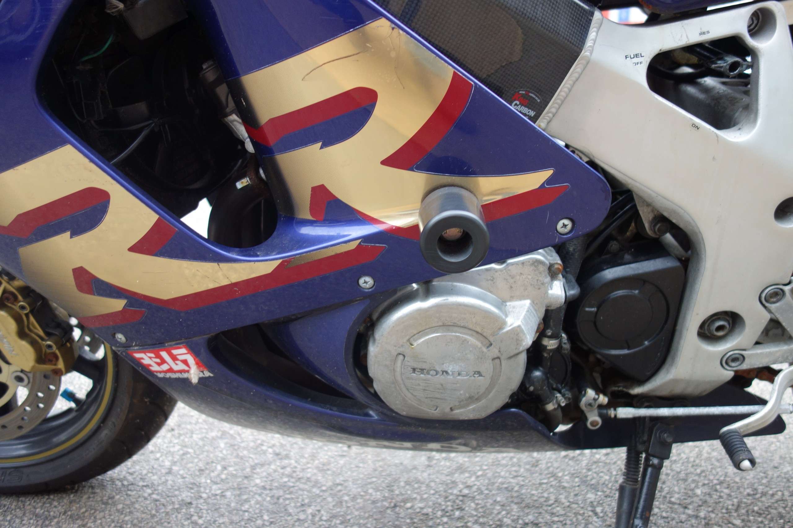 1999 HONDA CBR900 1999 HONDA CBR900