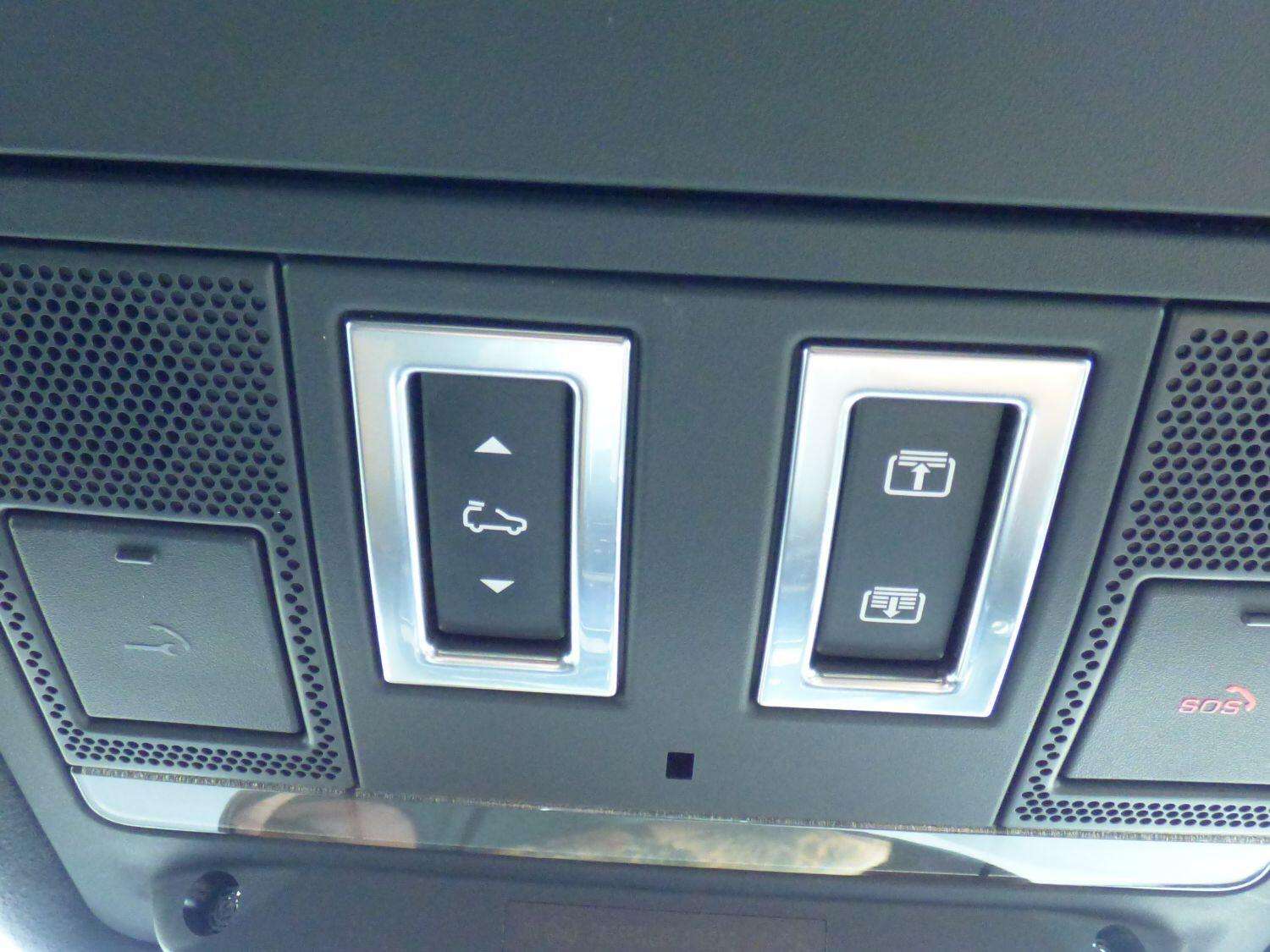 2018 JAGUAR F-PACE 2018 JAGUAR F-PACE