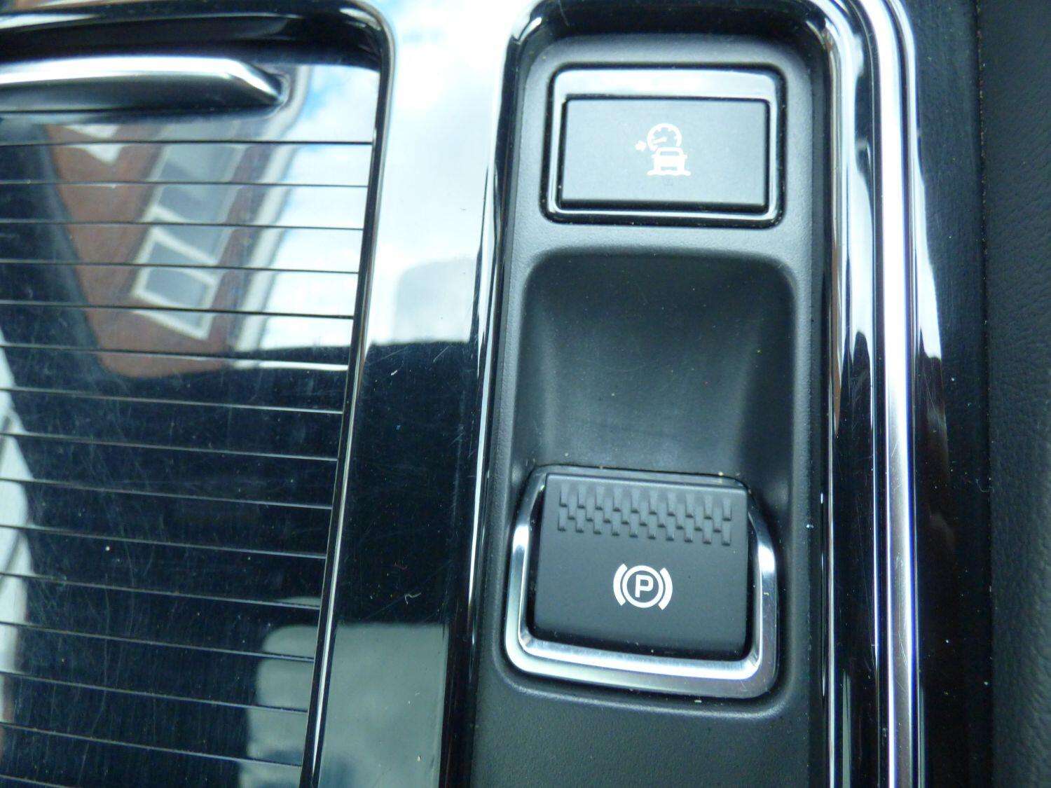 2018 JAGUAR F-PACE 2018 JAGUAR F-PACE