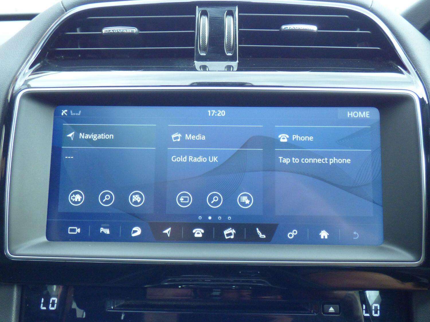 2018 JAGUAR F-PACE 2018 JAGUAR F-PACE