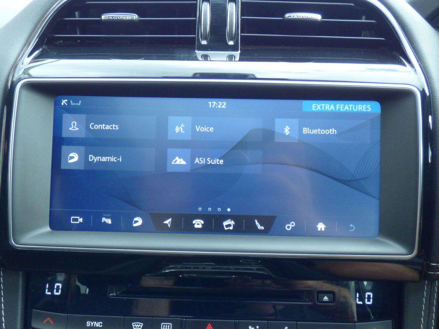 2018 JAGUAR F-PACE 2018 JAGUAR F-PACE