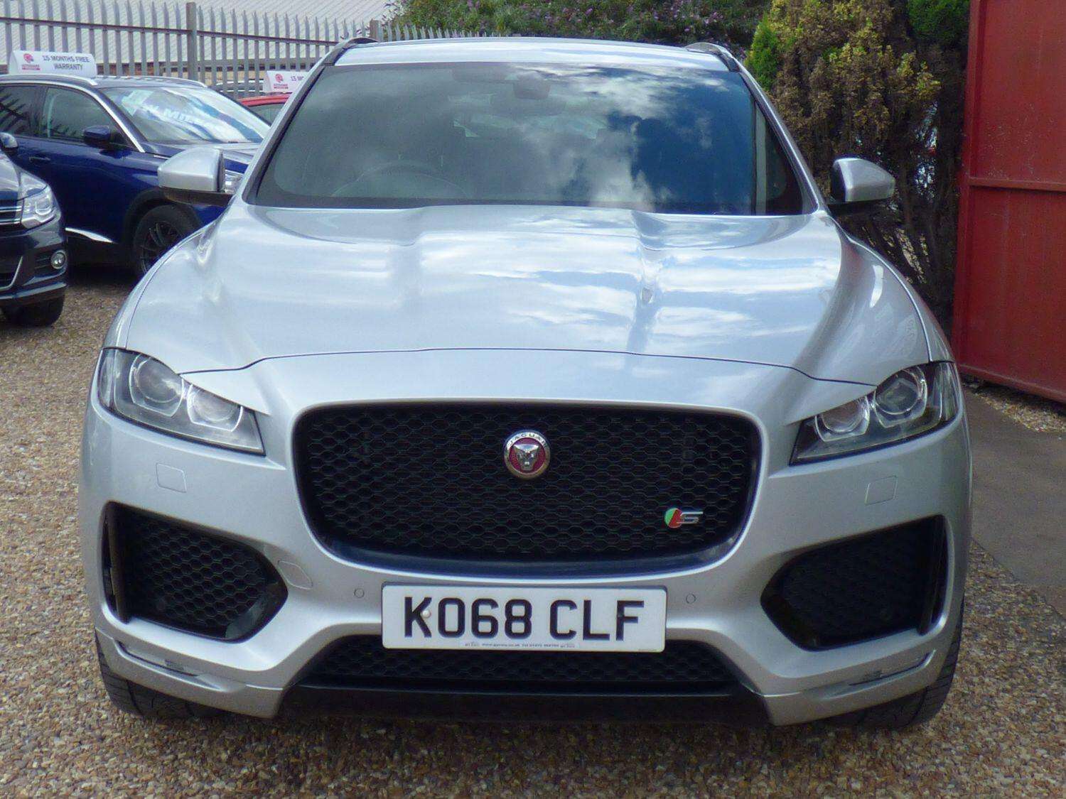 2018 JAGUAR F-PACE 2018 JAGUAR F-PACE
