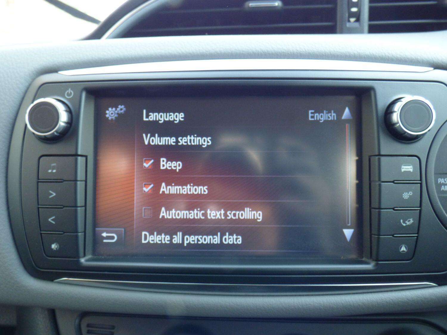 2015 TOYOTA YARIS 2015 TOYOTA YARIS