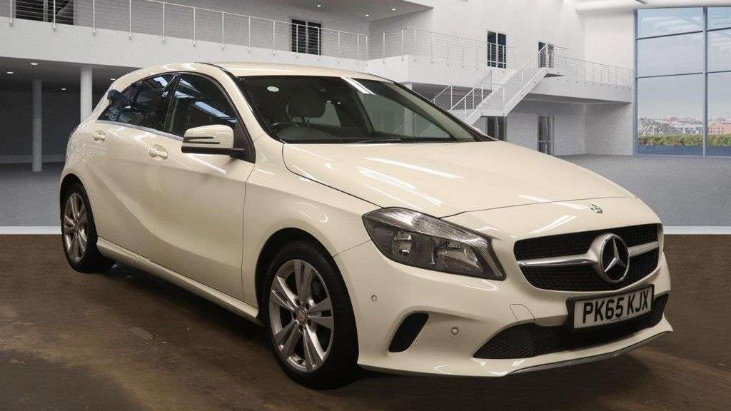 2015 MERCEDES-BENZ A-CLASS 2015 MERCEDES-BENZ A-CLASS