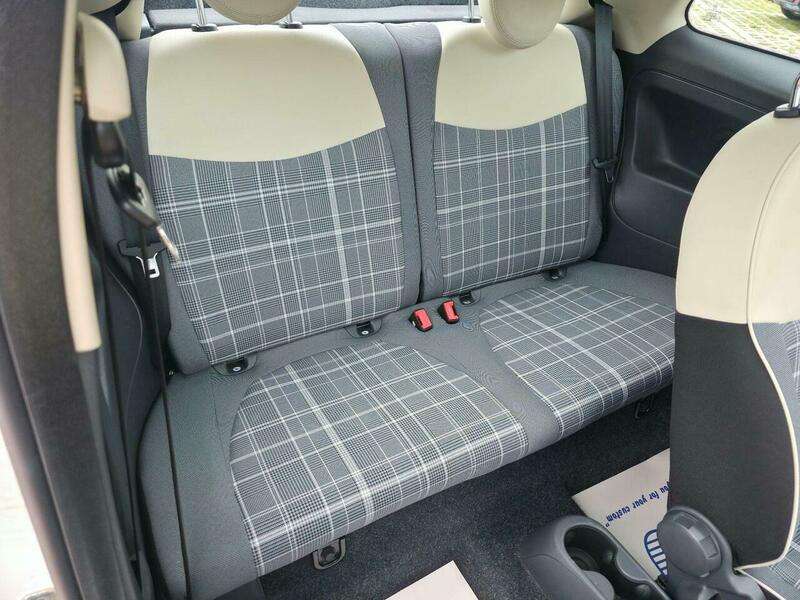 2017 FIAT 500 2017 FIAT 500