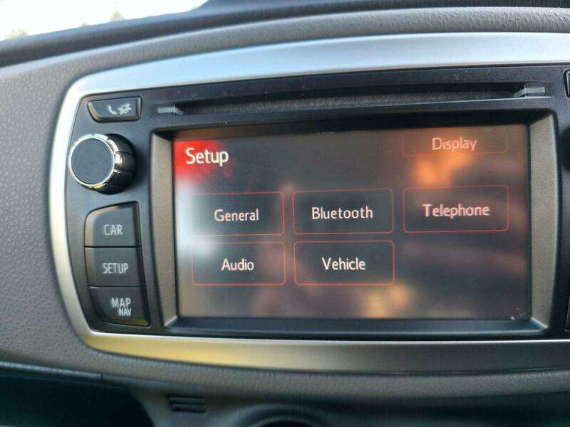 2012 TOYOTA YARIS 2012 TOYOTA YARIS