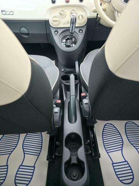 2017 FIAT 500 2017 FIAT 500