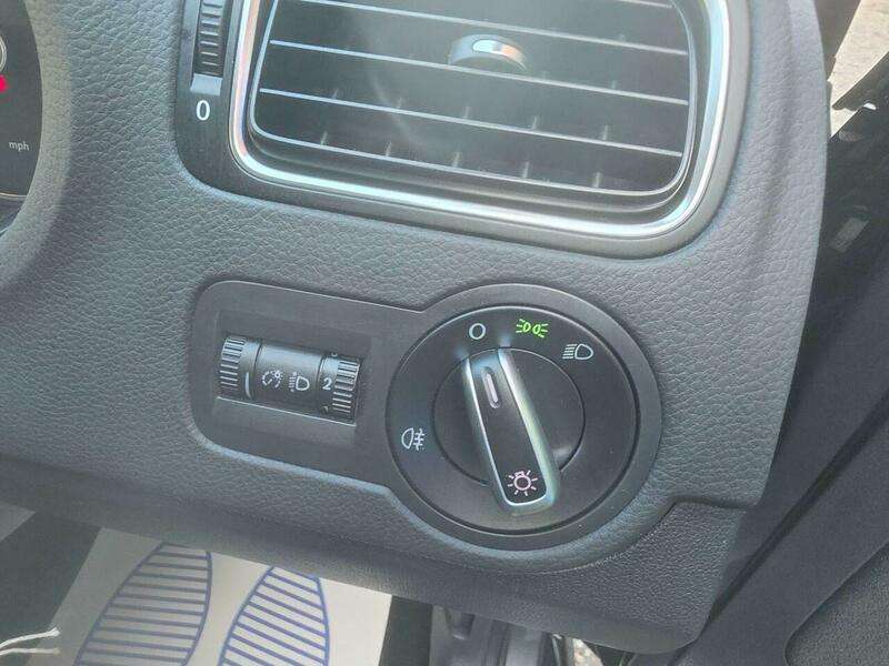 2011 VOLKSWAGEN POLO 2011 VOLKSWAGEN POLO