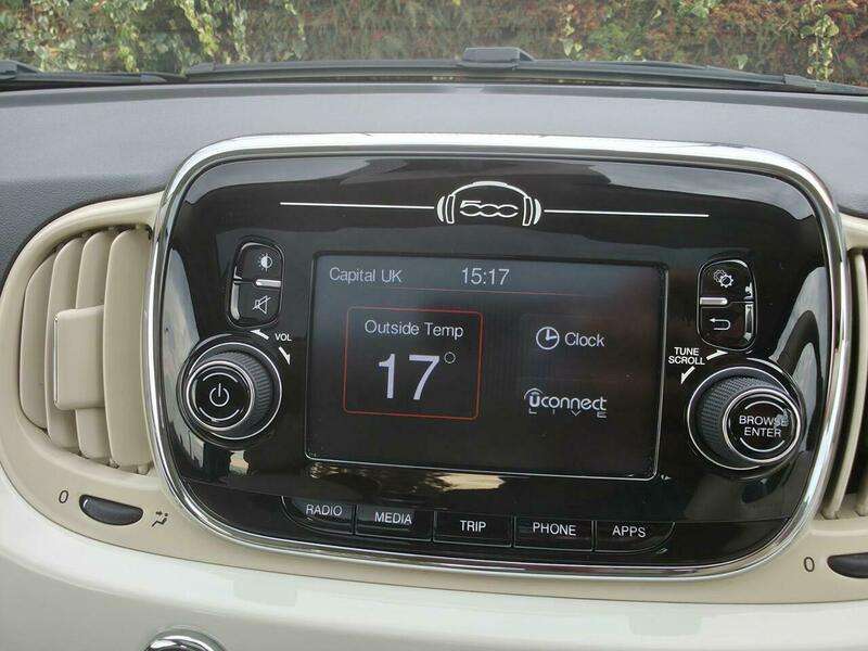 2017 FIAT 500 2017 FIAT 500