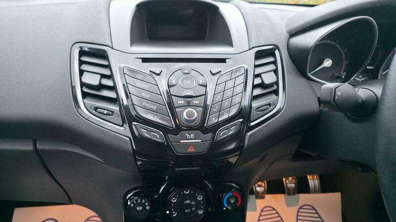 2015 FORD FIESTA 2015 FORD FIESTA