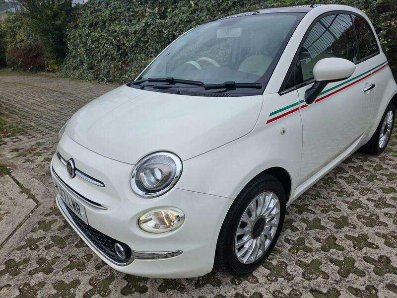 2017 FIAT 500 2017 FIAT 500