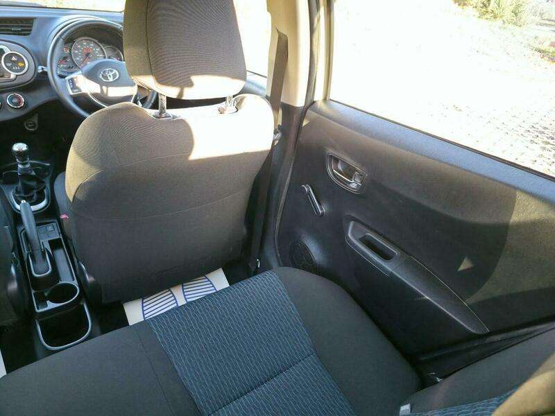 2012 TOYOTA YARIS 2012 TOYOTA YARIS