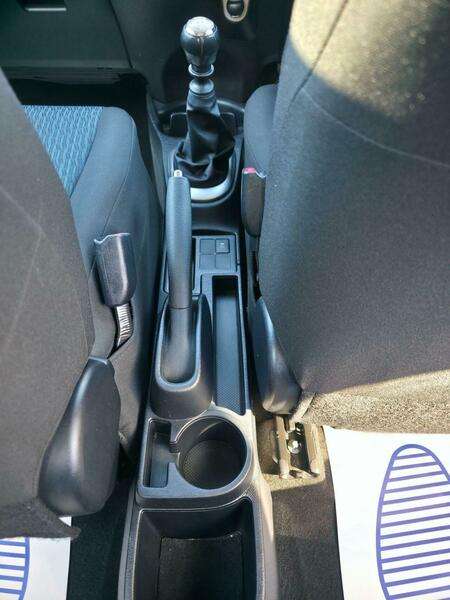 2012 TOYOTA YARIS 2012 TOYOTA YARIS