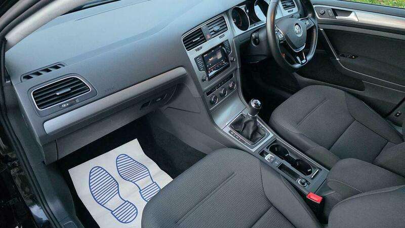 2015 VOLKSWAGEN GOLF 2015 VOLKSWAGEN GOLF