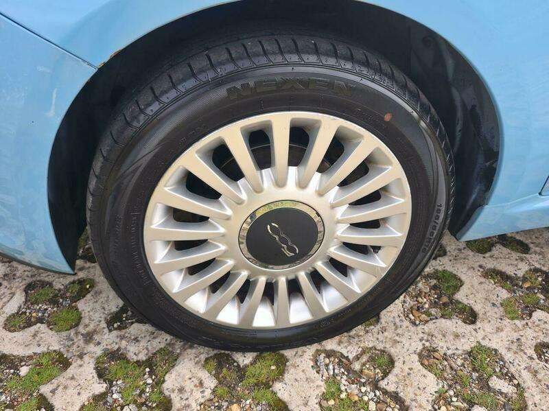 2012 FIAT 500 2012 FIAT 500